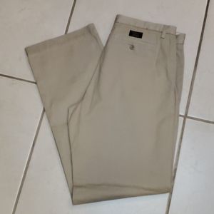 SOLD Banana Republic men's Dawson chino, 34x34